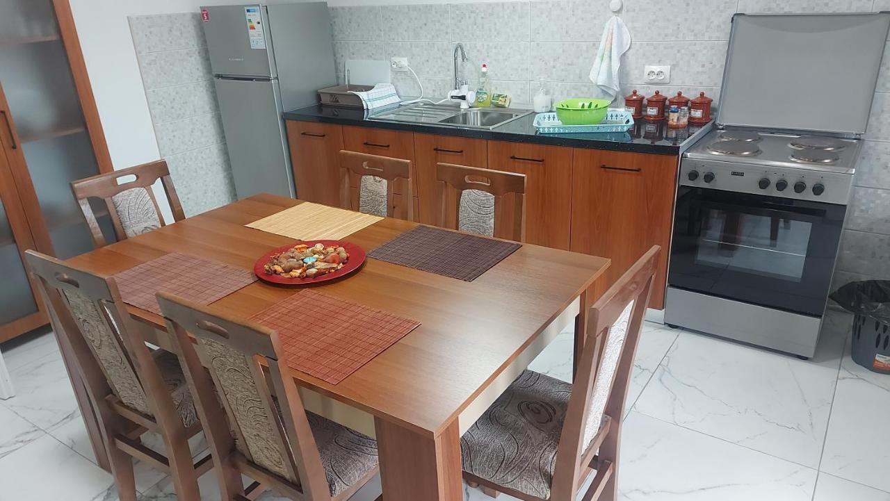Xxl Apartments City Centar Bitola Luaran gambar