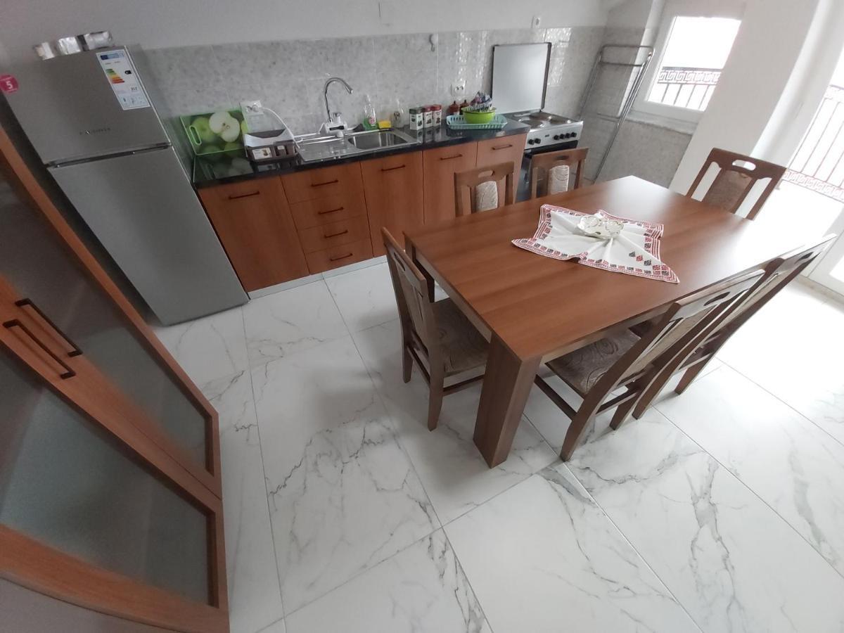 Xxl Apartments City Centar Bitola Luaran gambar